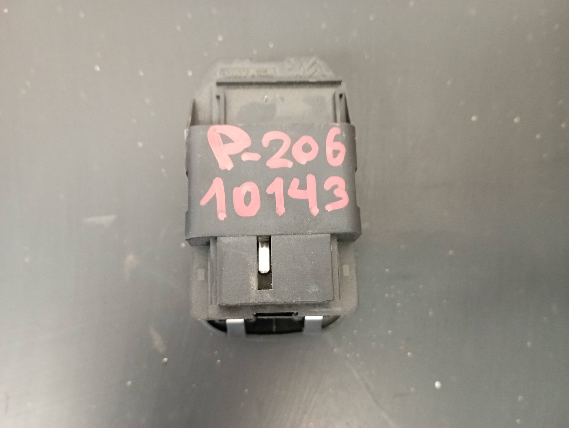 123761_4