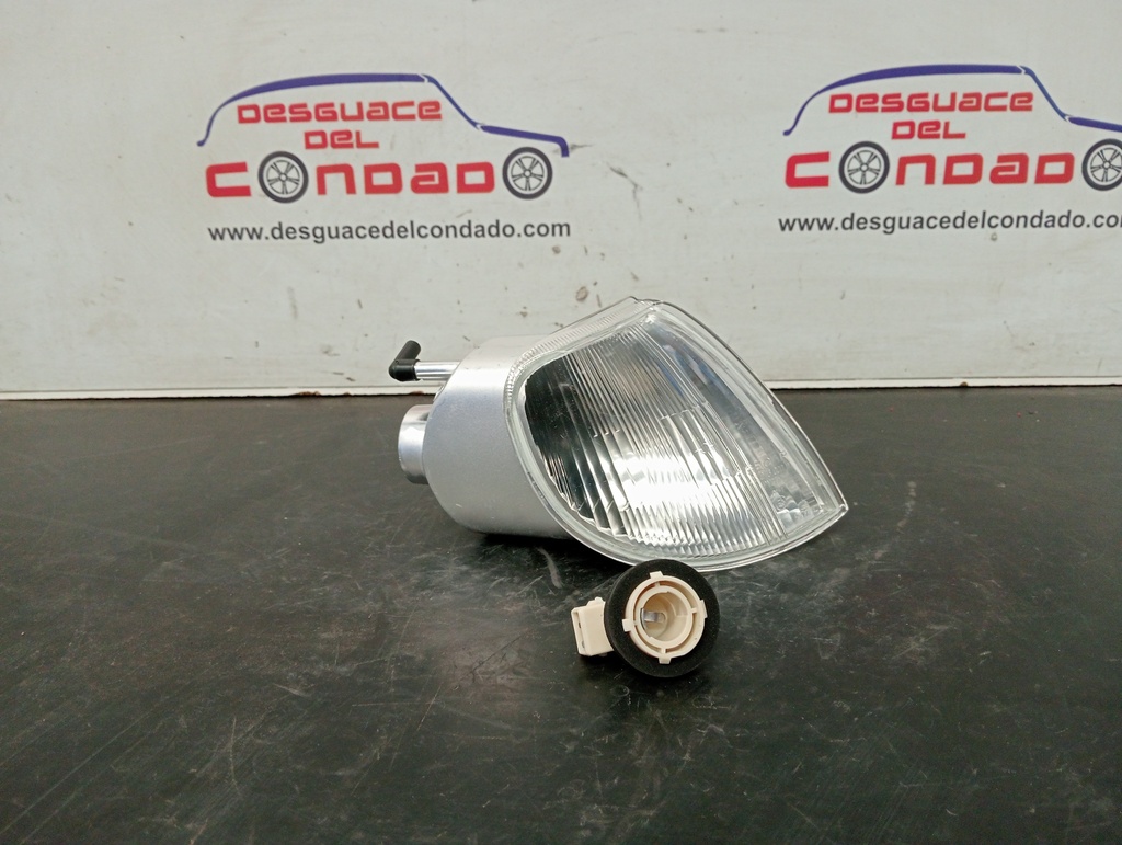 PILOTO DELANTERO DERECHO