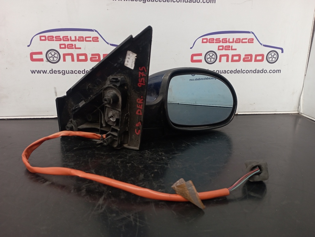 RETROVISOR DERECHO