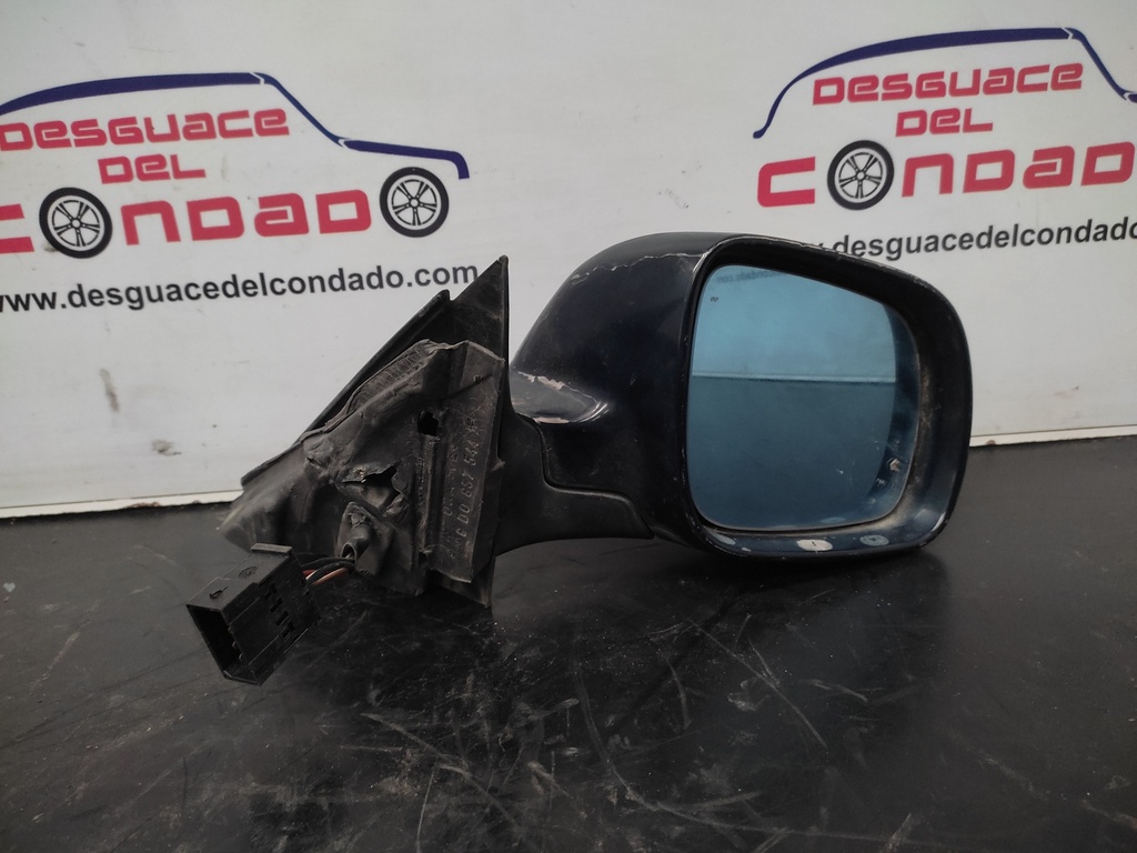 RETROVISOR DERECHO
