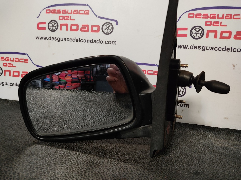 RETROVISOR IZQUIERDO