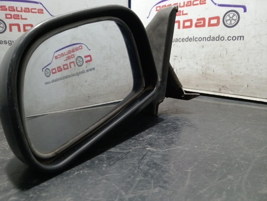 RETROVISOR IZQUIERDO