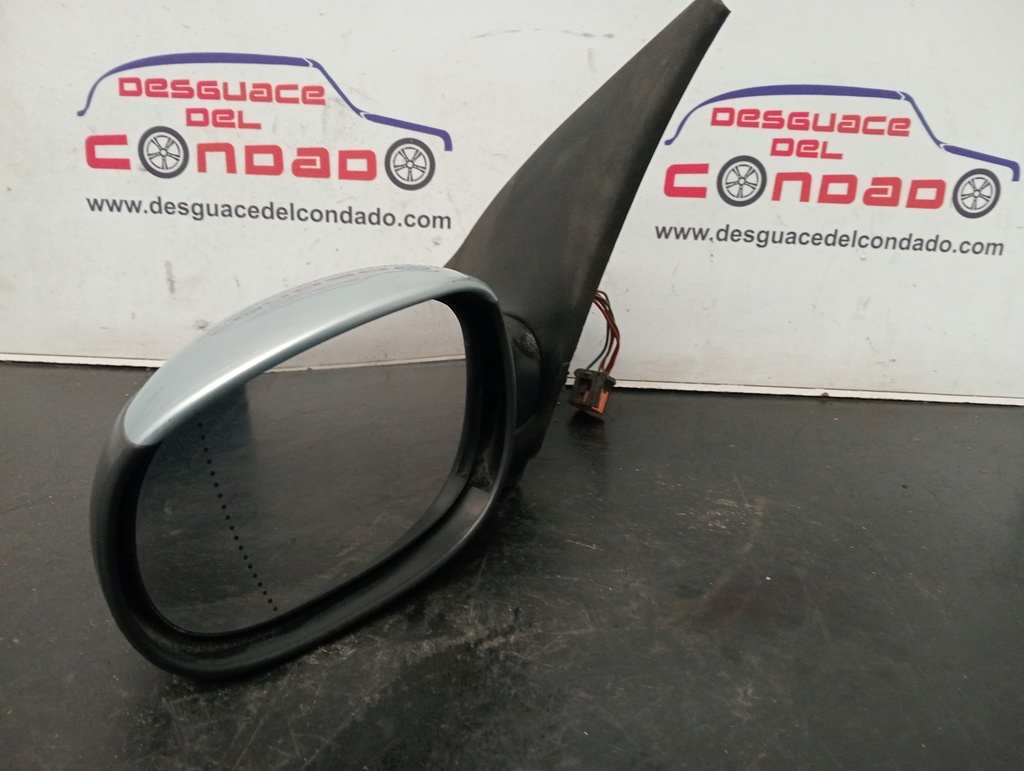 RETROVISOR IZQUIERDO