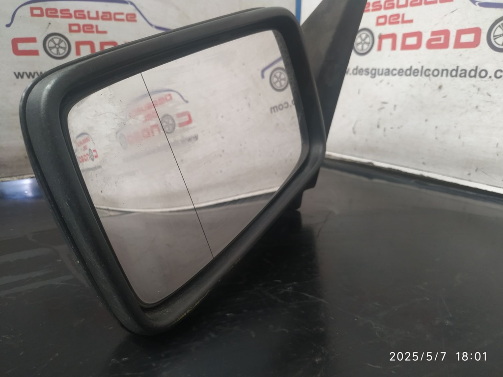 RETROVISOR IZQUIERDO