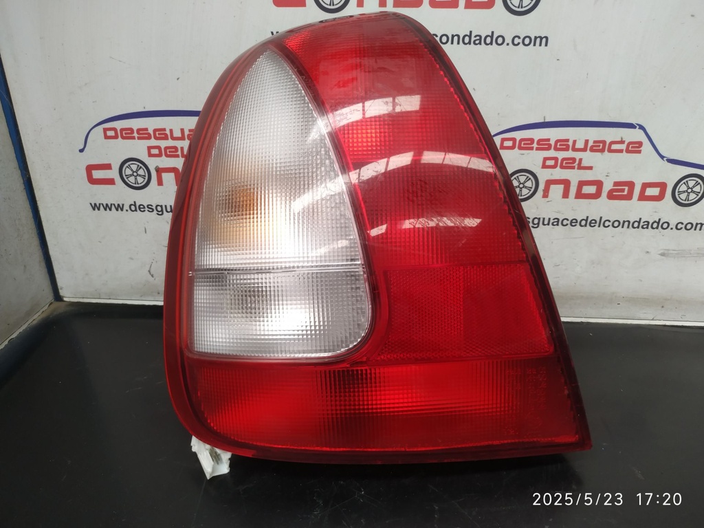 PILOTO TRASERO IZQUIERDO