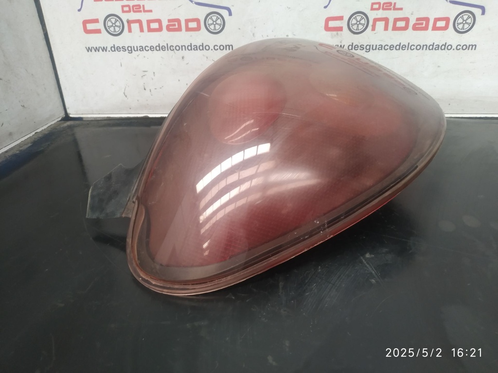 PILOTO TRASERO IZQUIERDO