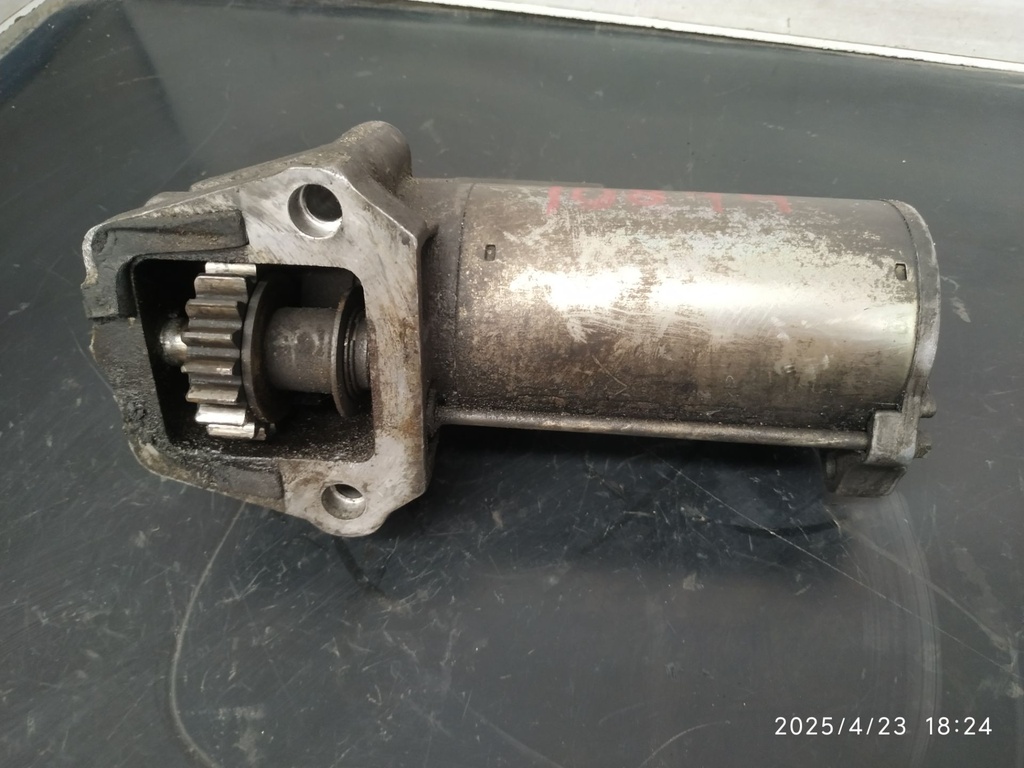 MOTOR ARRANQUE