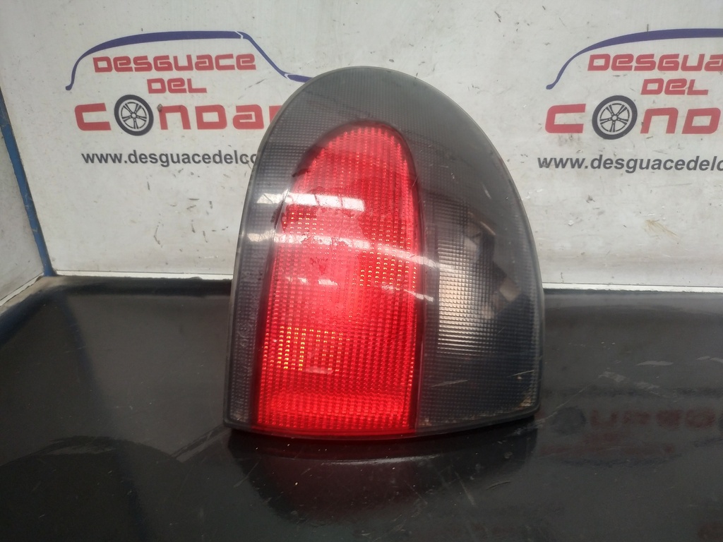 PILOTO TRASERO IZQUIERDO