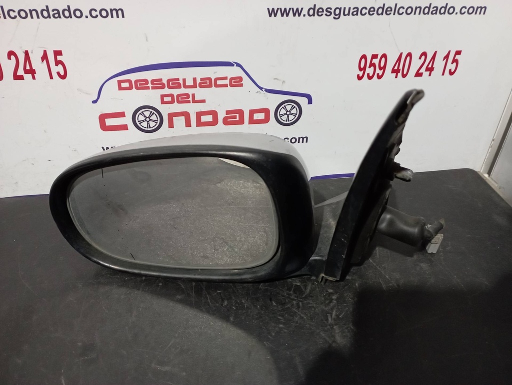 RETROVISOR IZQUIERDO