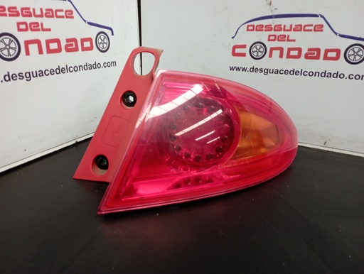 [163664] PILOTO TRASERO DERECHO