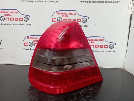 [150417] PILOTO TRASERO IZQUIERDO
