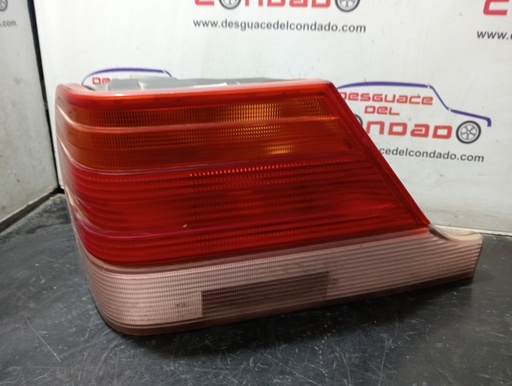 [211194] PILOTO TRASERO IZQUIERDO